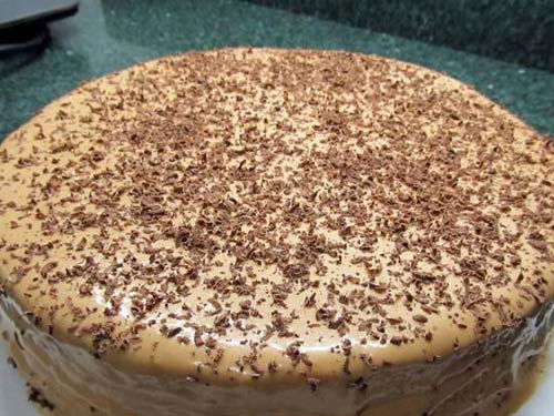 Рецепт: Торт из готовых коржей - Быстрый торт со сливочным кремом